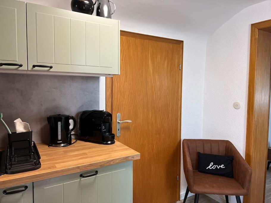 Gemuetliches Fuer Messe, Job & Kurzurlaub Im Gruenen, Naehe Duesseldorf Apartment *